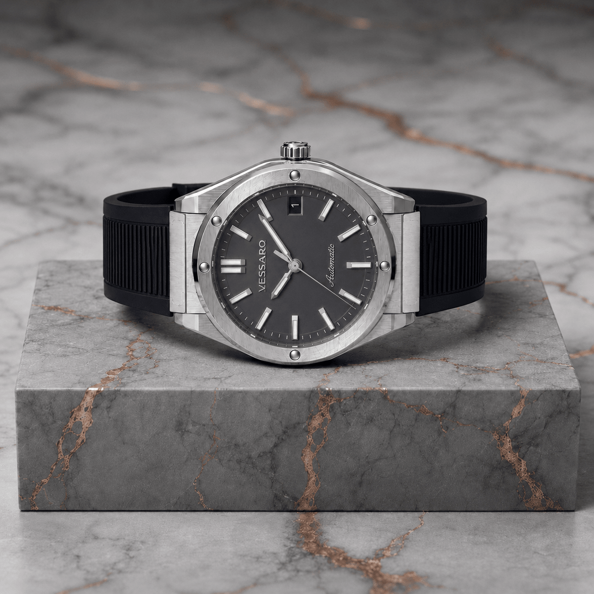 VALTOR GREY RUBBER - Luxury | Vessaro
